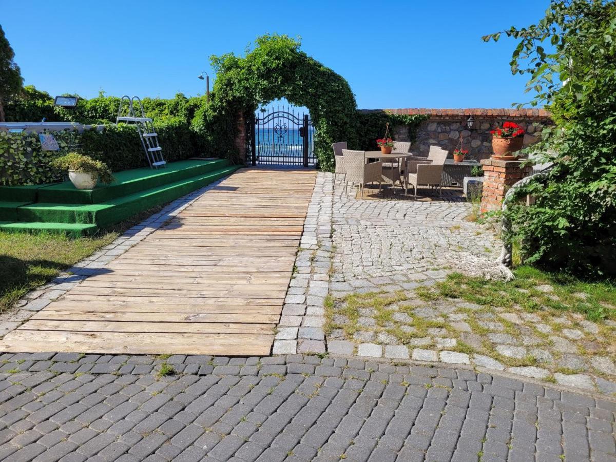 Dom Przy Plazy Bed and Breakfast Sarbinowo Buitenkant foto
