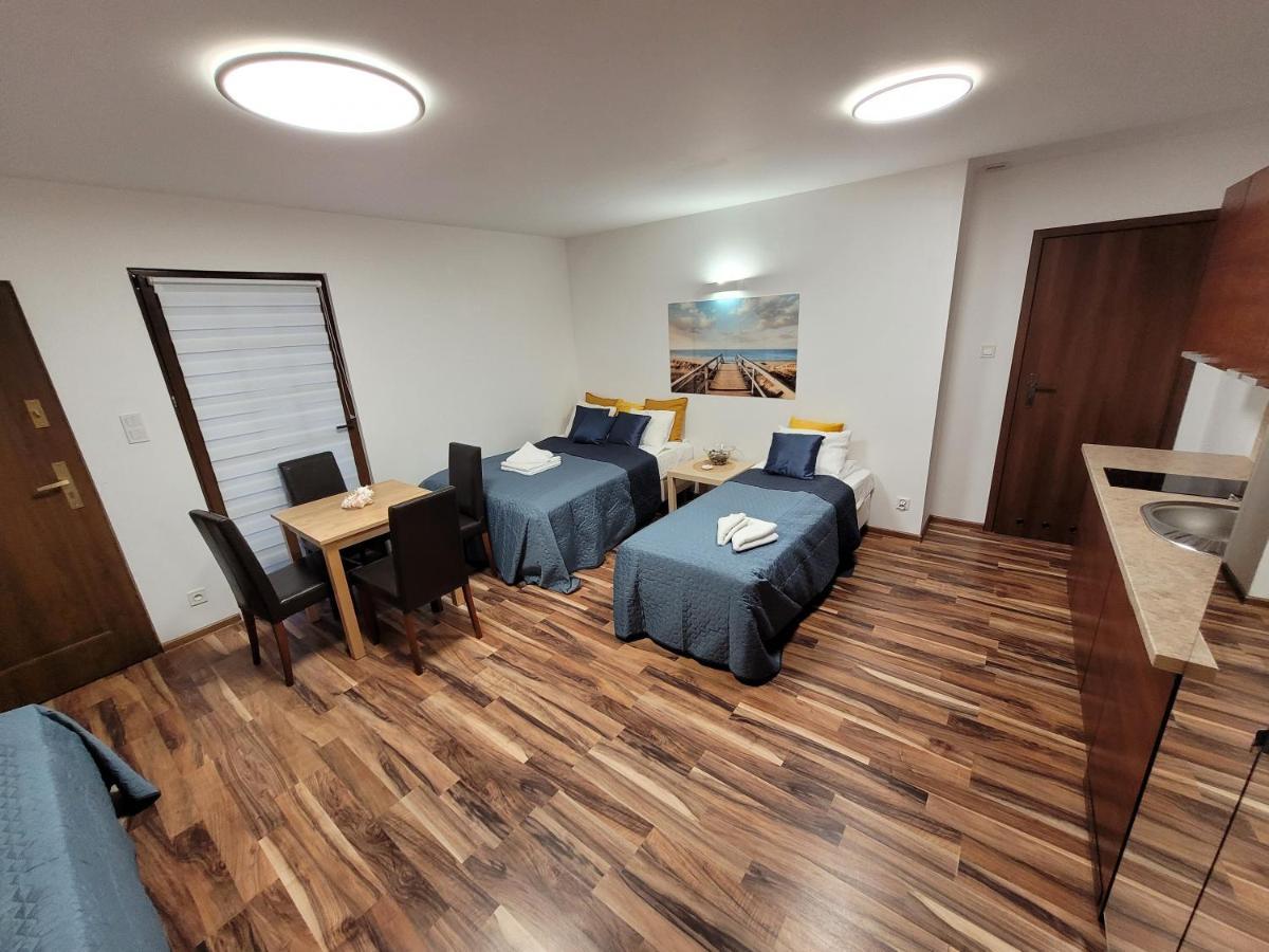Dom Przy Plazy Bed and Breakfast Sarbinowo Buitenkant foto