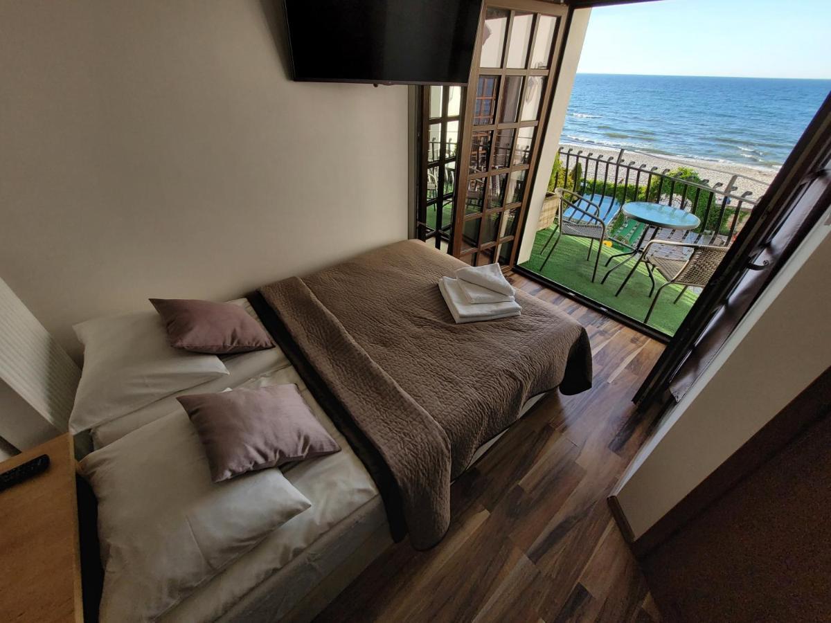 Dom Przy Plazy Bed and Breakfast Sarbinowo Buitenkant foto